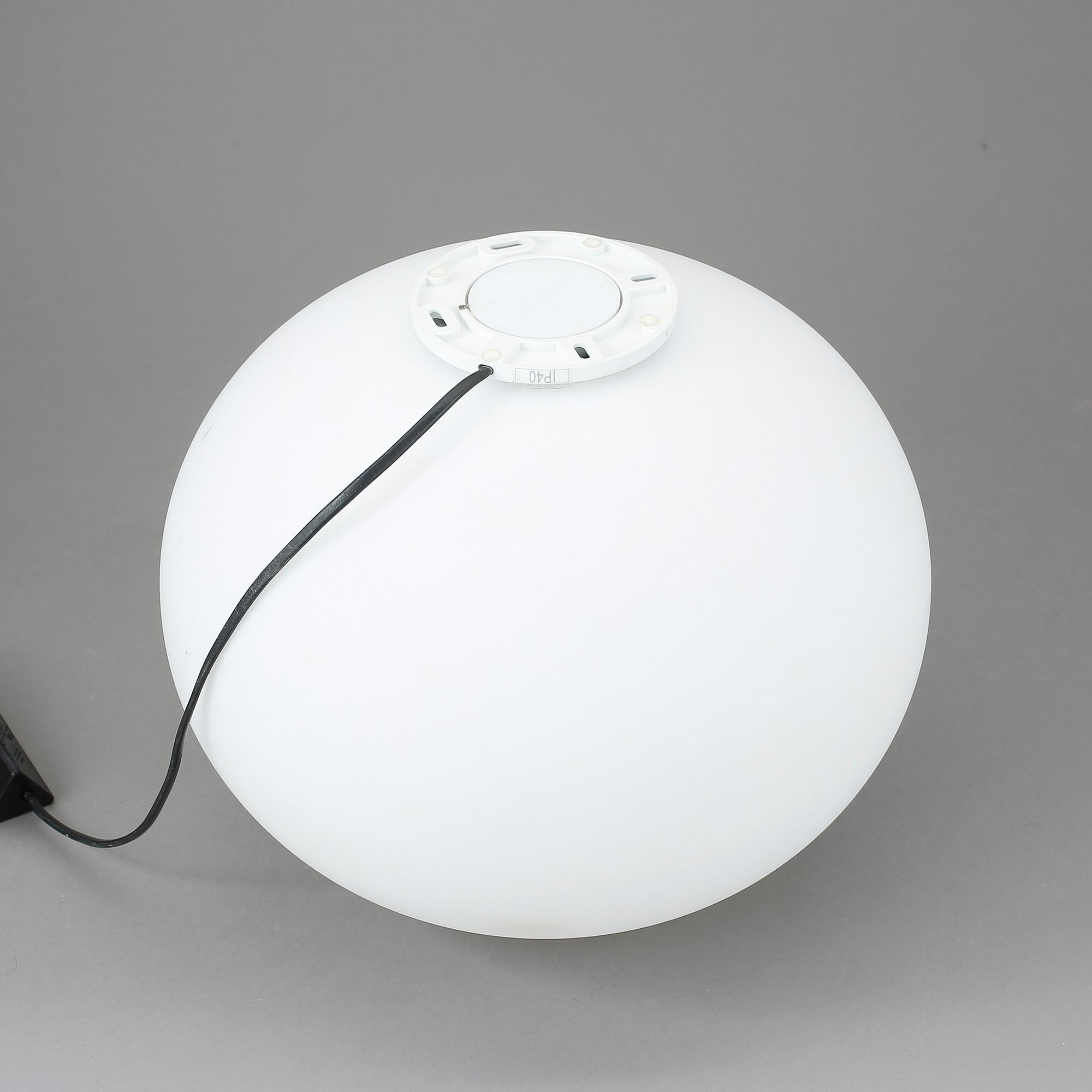 BORDSLAMPA, Glo-ball, Jasper Morrison, Flos.