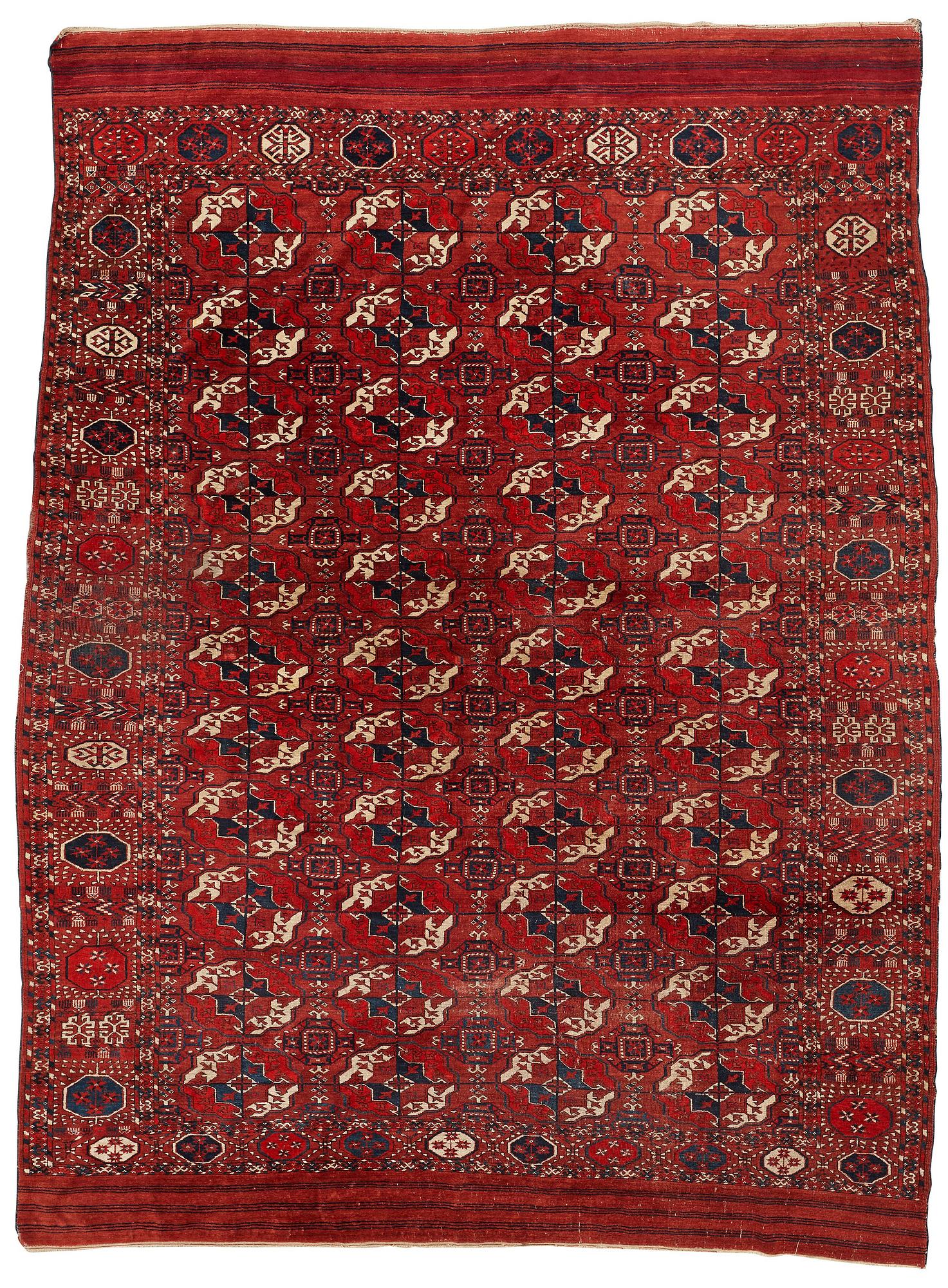 Matta, antik Tekke huvudmatta, ca 287-293,5 x 207-219,5 cm (samt kortsidorna med 1 cm slätväv).