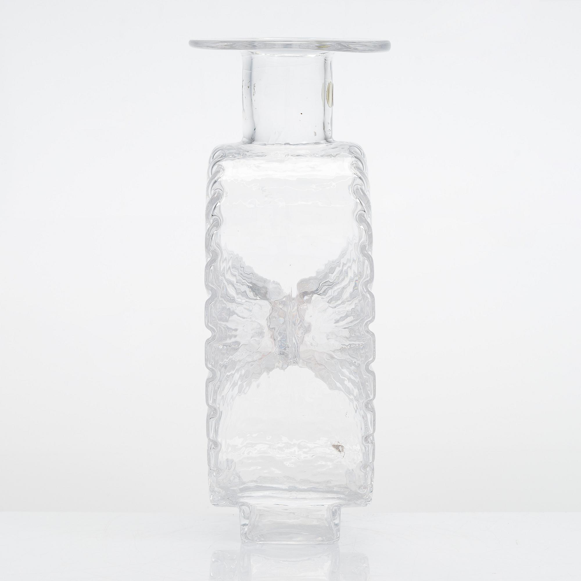 Helena Tynell, A 'Sun bottle' for Riihimäen Lasi Oy. In production 1964-1974.