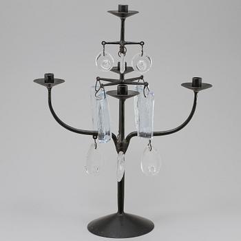 KANDELABER, gjutjärn samt glas, Erik Höglund, Kosta, 1900-talets andra hälft.