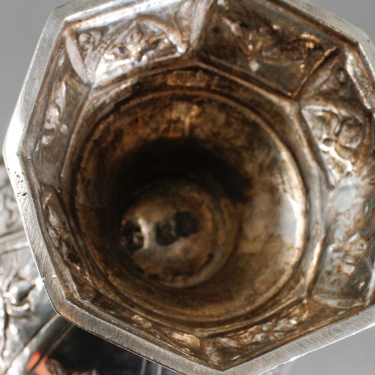 SOCKERSTRÖARE, 2 st, silver, delvis London, 1800-talets slut, vikt 393 gram.