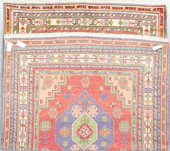 MATTA, sannolikt orientalisk. Ca 264 x 165,5.