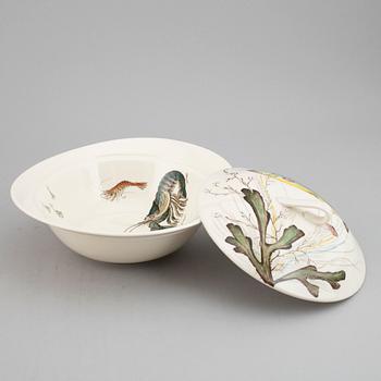 a 71 piece porcelain 'Fish' table ware by Johnson Bros England.