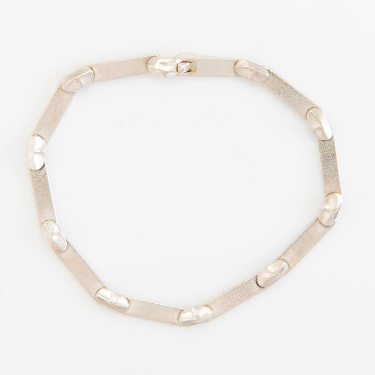 LAPPONIA, KAULAKORU ja RANNEKORU, sterling hopeaa, 1982-1998.