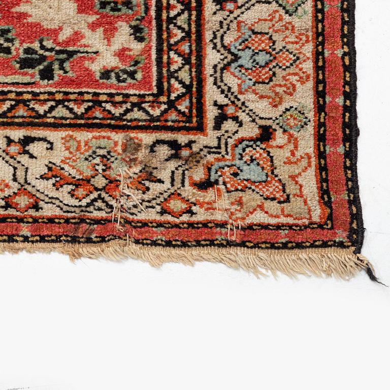 Rug, Mahal, Antique, West Persian 1880s. ca. 520 x 400 cm.