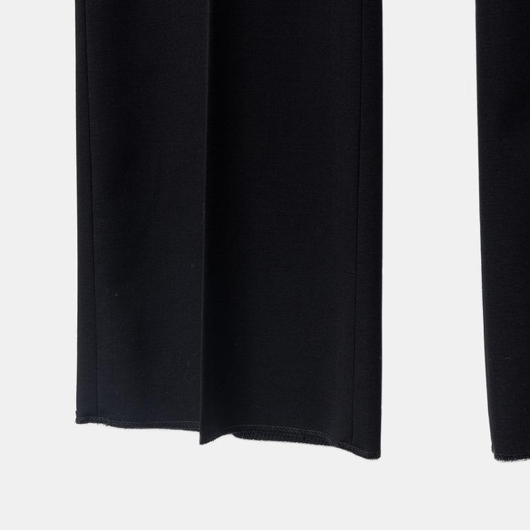 Gucci, a pair of wool pants, size 38.