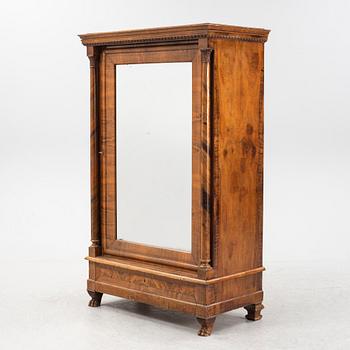 Klädskåp, 1800-tal.