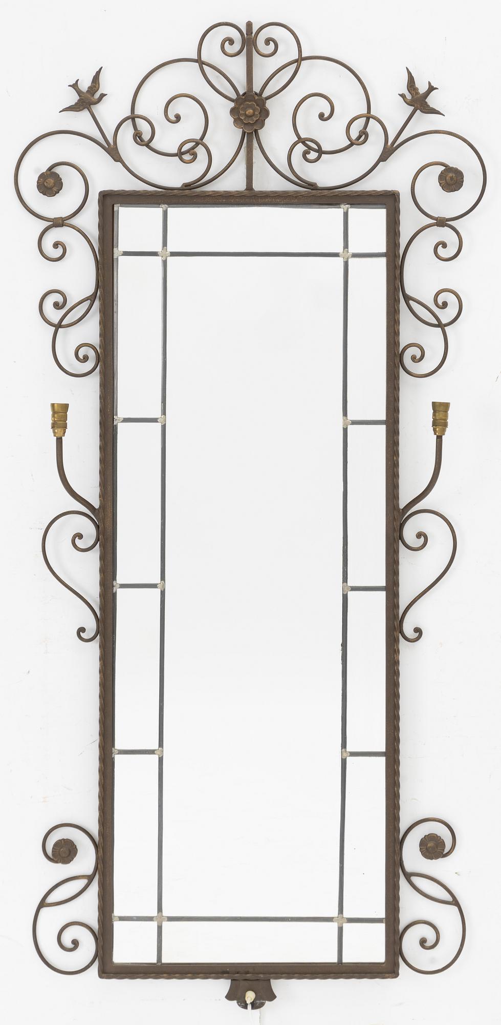 Bjerkås, an imposing mirror model 1016, Gothenburg, 1940s.