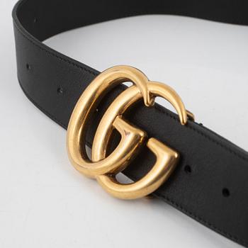 Gucci, skärp, strl 80/32.