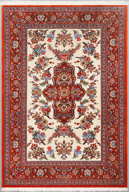 A Ghom rug, ca 155 x 105 cm.
