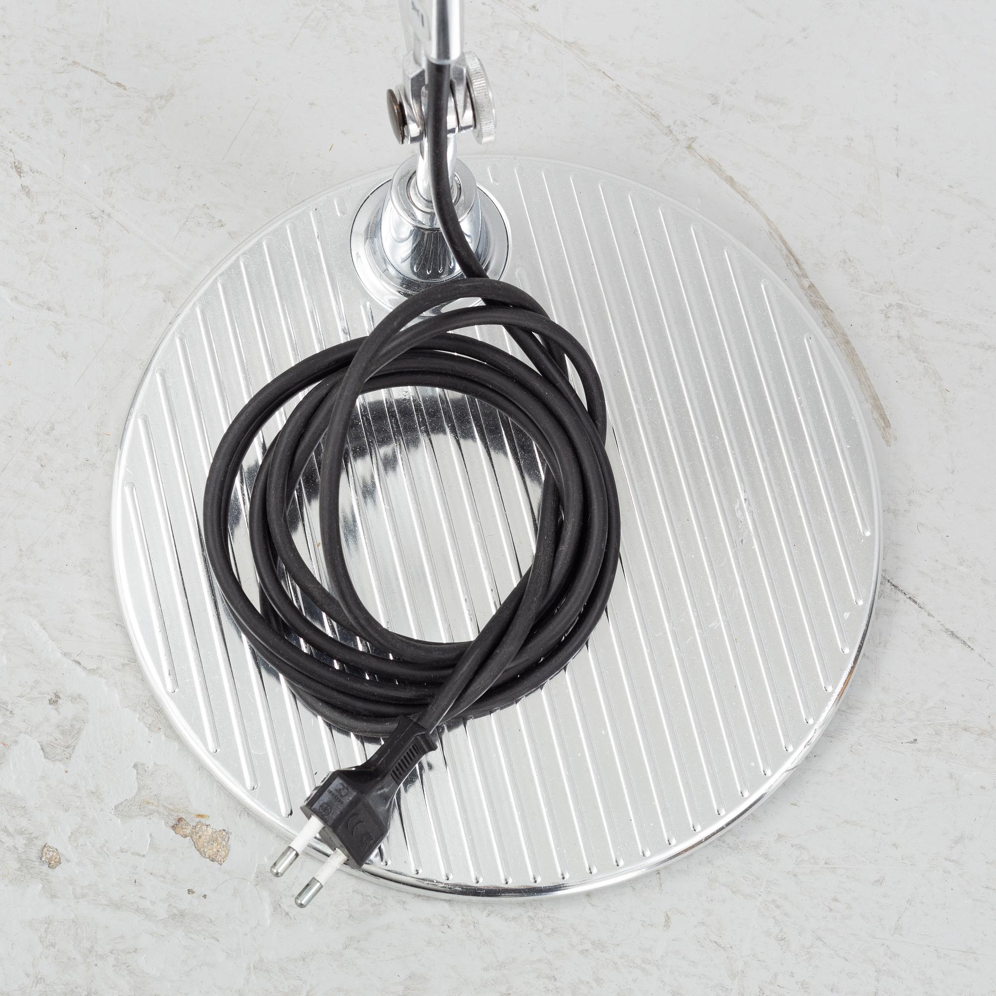 Michele De Lucchi & Giancarlo Fassina, skrivbordslampor, ett par, "Tolomeo", Artemide, Italien.