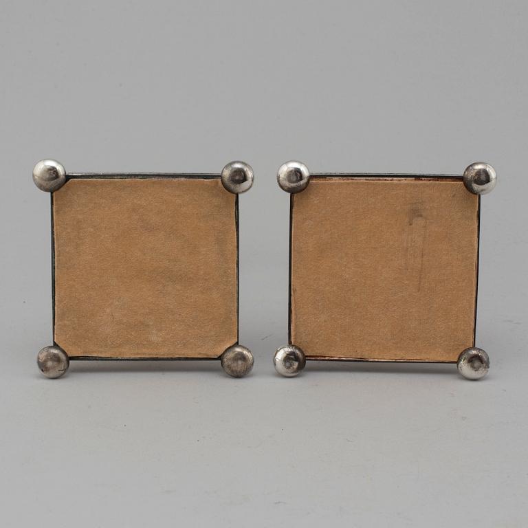LJUSSTAKAR, ett par, silver, gustaviansk stil, Finland, 1970-95.