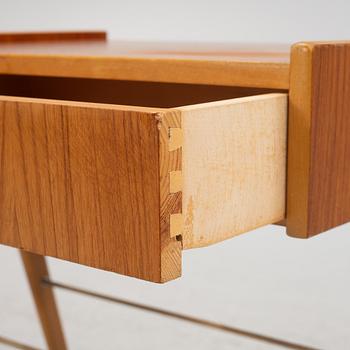 Bedside tables, a pair, mid-20th century.