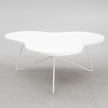 Christine Schwarzer, soffbord ”Flower”, Swedese.