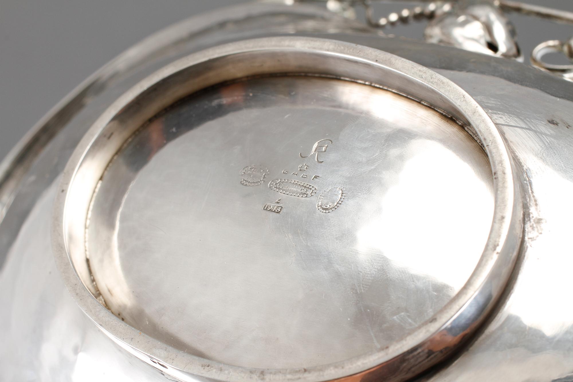 Georg Jensen, skålfat,  "Magnolia/Blossom", Köpenhamn, 1918,