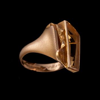 RING, 14K guld, citrin. Lapponia 1990. Vikt ca 6,2 g.