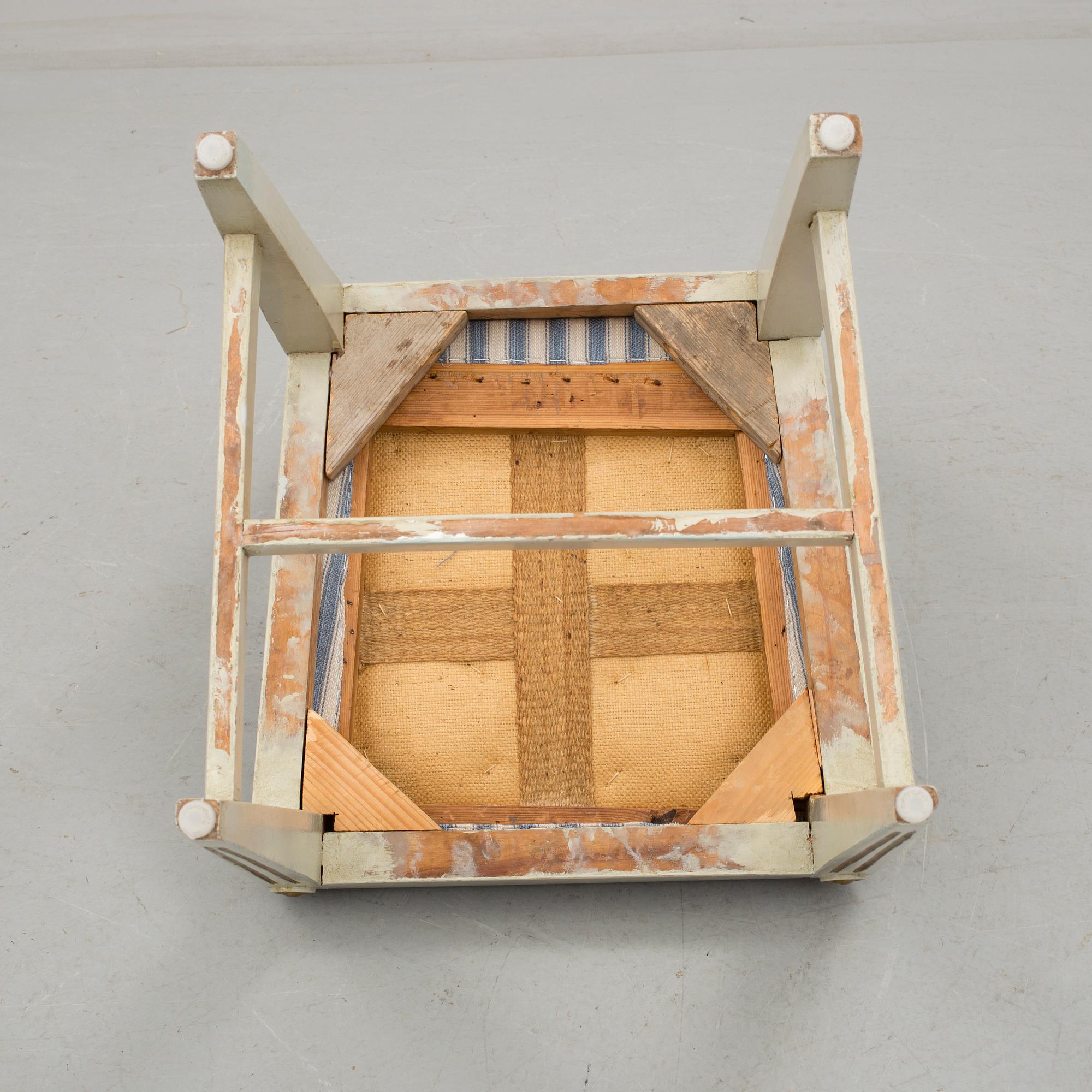 STOLAR, 2st snarlika, sengustavianska, omkring 1800.