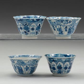 A set of four blue and white cups, Qing dynasty, Kangxi (1662-1722).