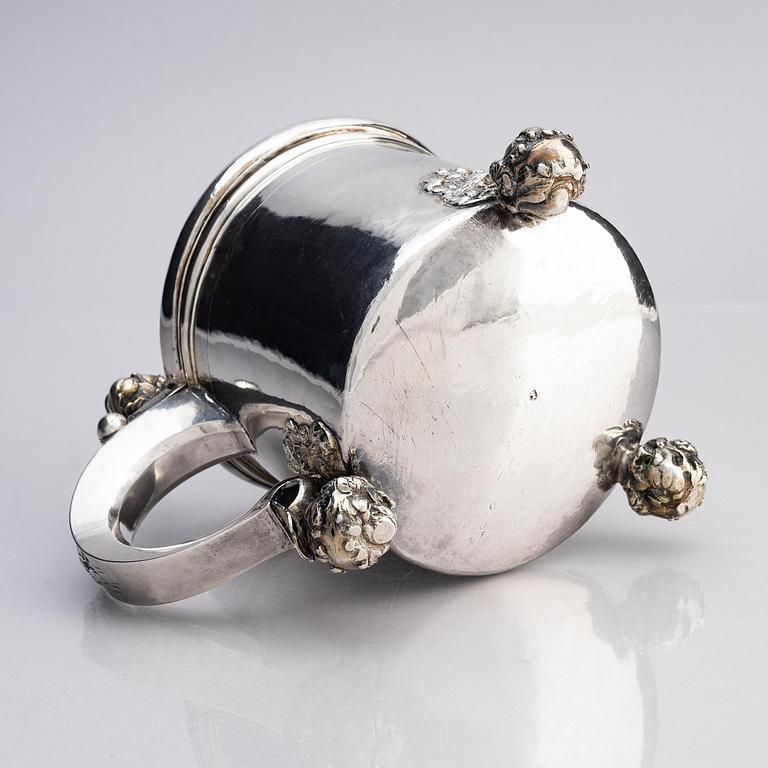 A Swedish 17th century Baroque parcel-gilt silver tankard, mark of Friedrich Richter, Stockholm (active 1668-1700).