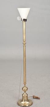 GOLVLAMPA. 1900-tal.