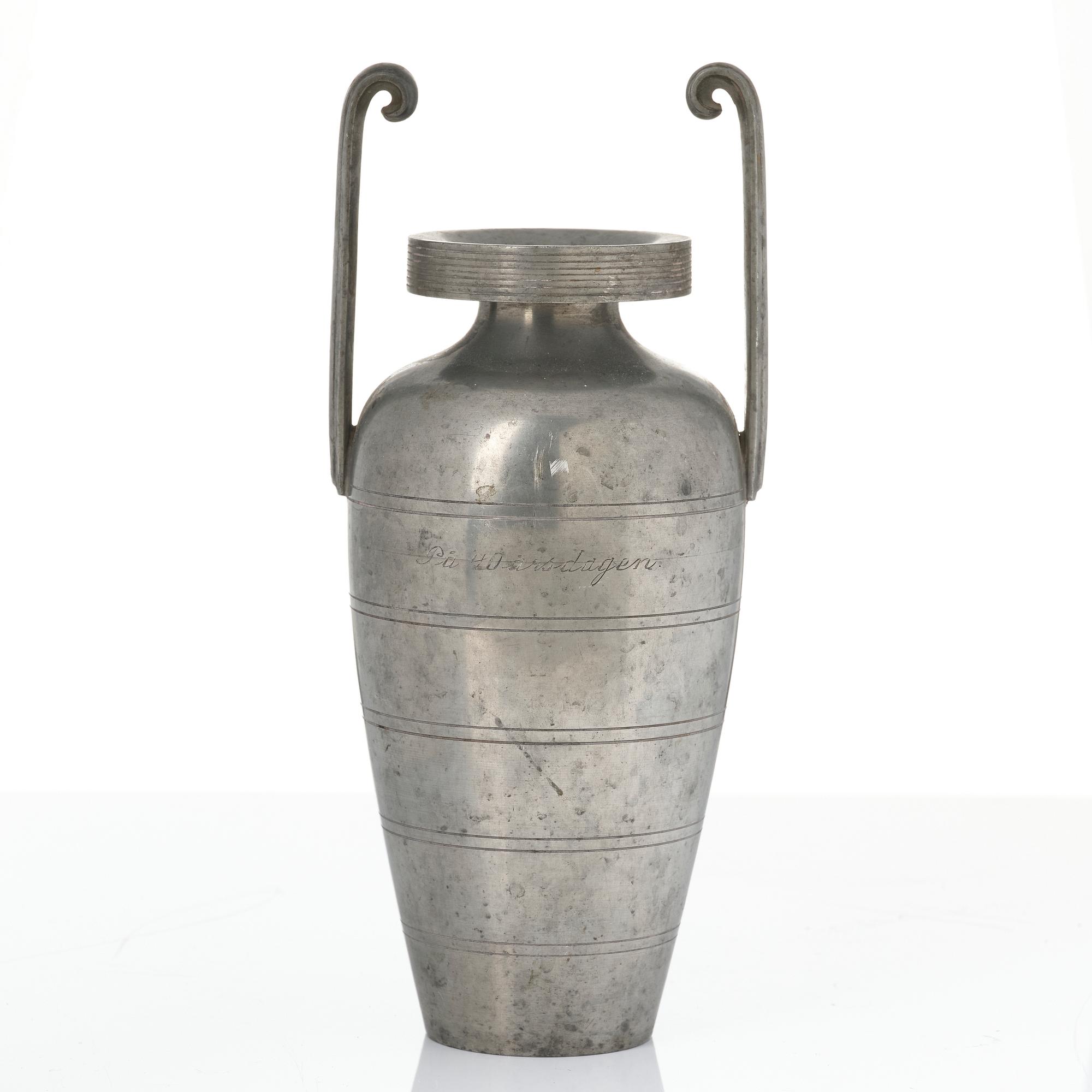 Sylvia Stave, a set of three vases, C.G. Hallberg, Stockholm, 1930s.
