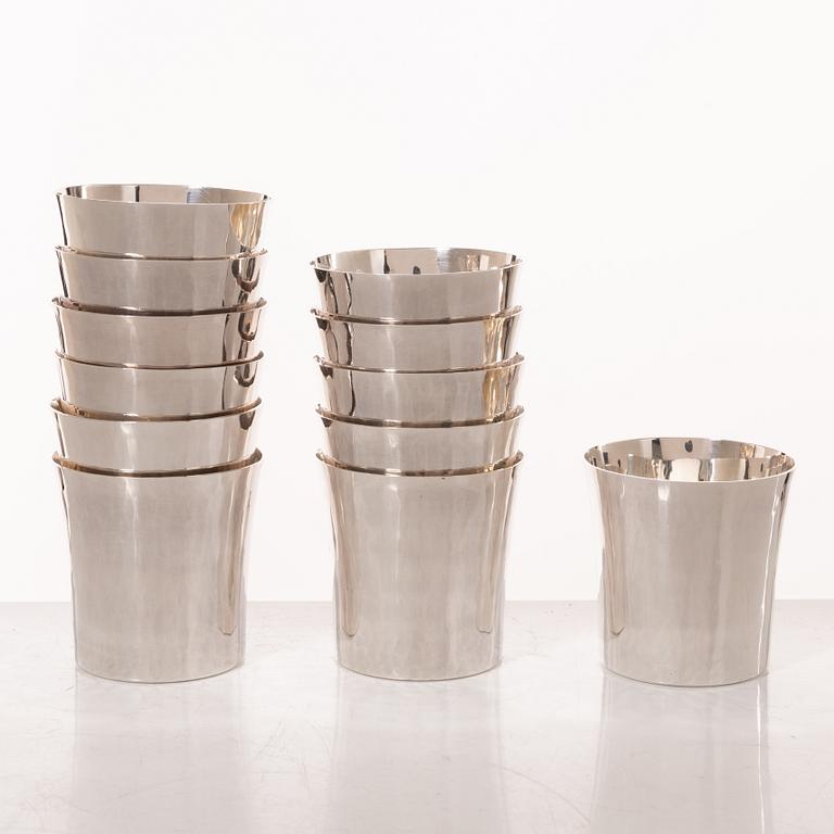 Eric Löfman, A set of twelve silver beakers, KG Markström, Uppsala 1975.