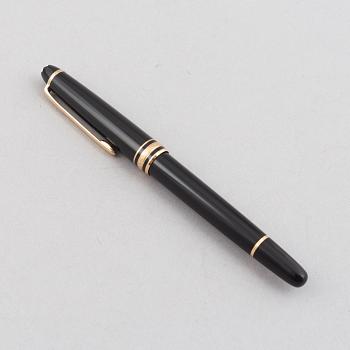 Mont Blanc Meisterstück, fountain pen in case. 1990s.