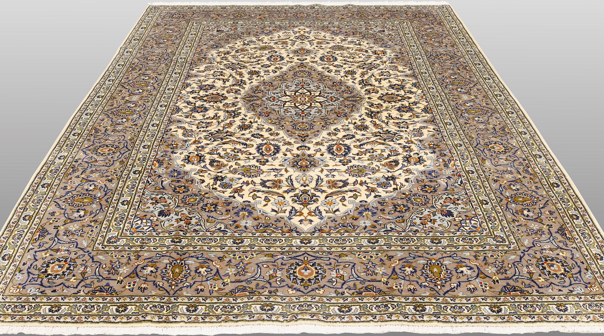 Carpet, Keshan, 293 x 210 cm.