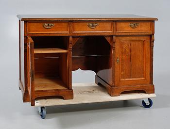 SKRIVBORD, 1900-talets början.