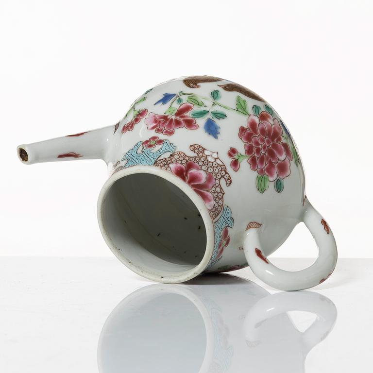 Kanna, kompaniporslin, Kina, Qingdynastin, 1700-tal.