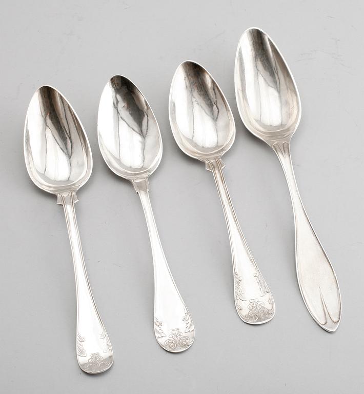 MATSKEDAR, 4 st, silver, 1800-tal, olika modeller. Total vikt ca 186 g.