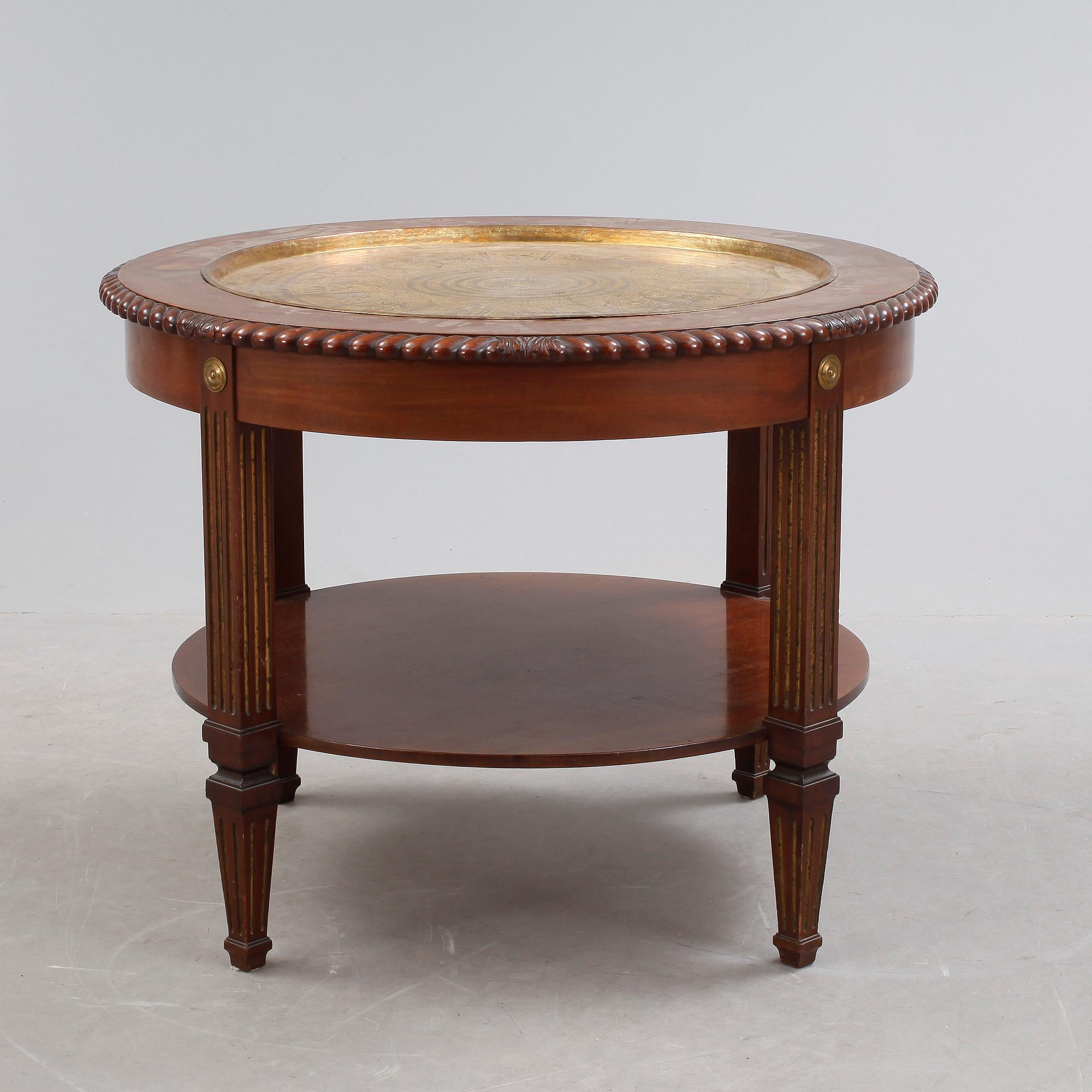 RÖKBORD, 1900-talets början.