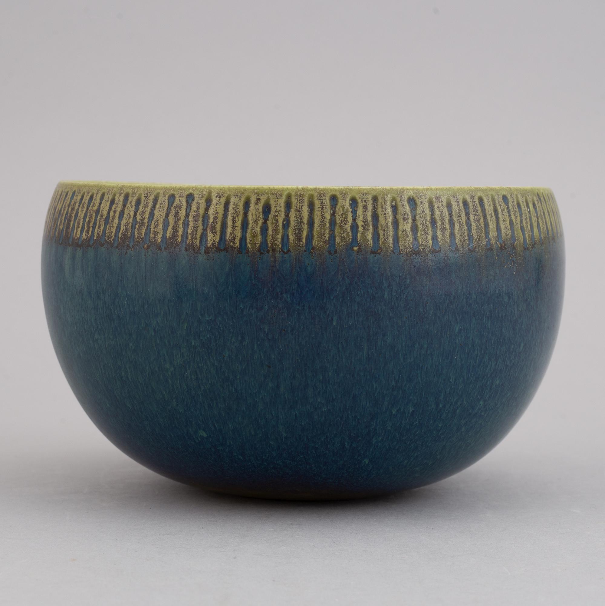 Stig Lindberg, a set of two stoneware vases and a bowl, Gustavsberg studio, Sweden 1960, 1968 and 1958-59.