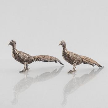 Bordsgarnityr, två fåglar, silver, Spanien, 1900-tal, svenska importstämplar.