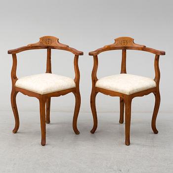 A pair early 20th century chairs.