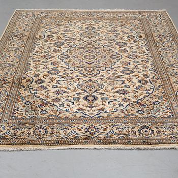 A CARPET, Keshan, ca 288 x 199 cm.