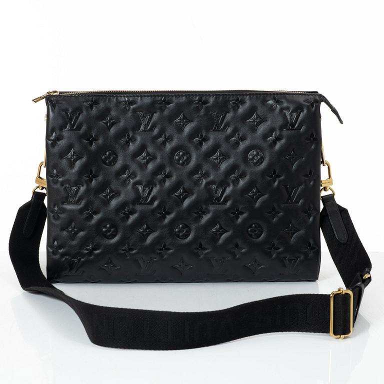 Louis Vuitton, väska, "Coussin MM" 2021.