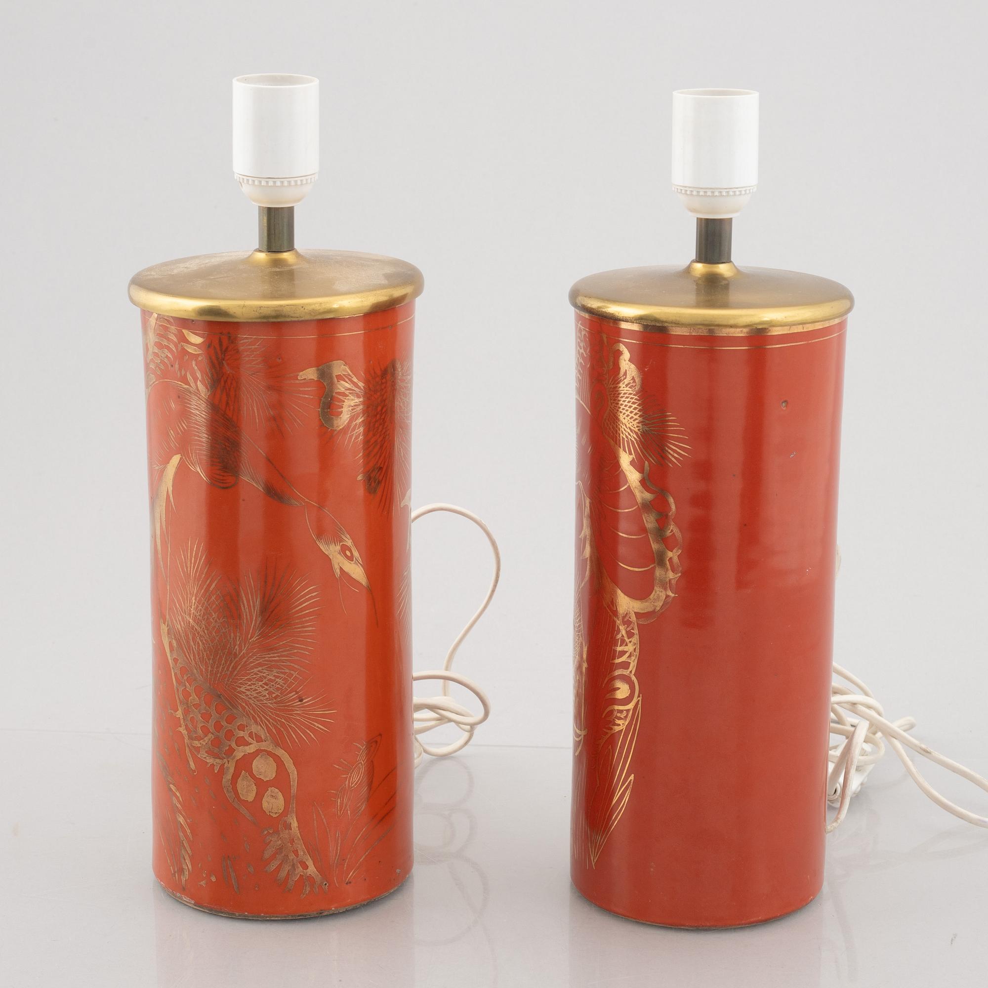A pair of Chinese porcelain table lamps, 20th Century.