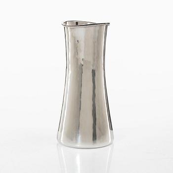 Eric Löfman, A Swedish silver vase, Company MGAB, Upsala 1976.