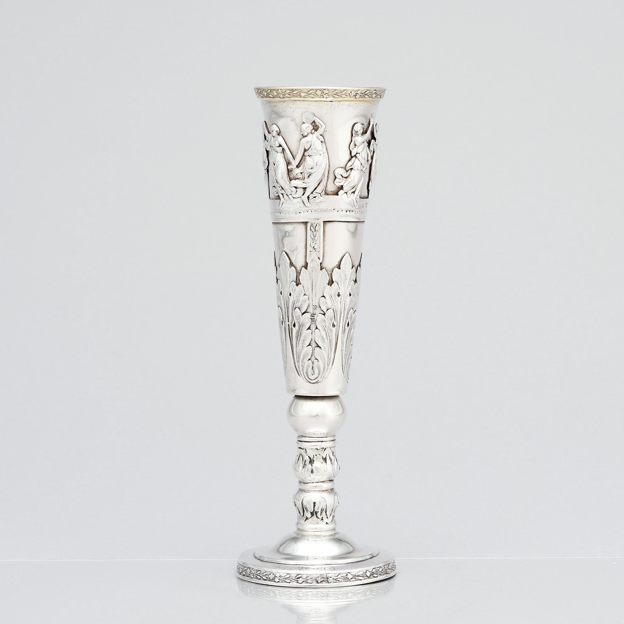 A Russian silver cup, mark of Peter Muller, S:t Petersburg, around 1830.