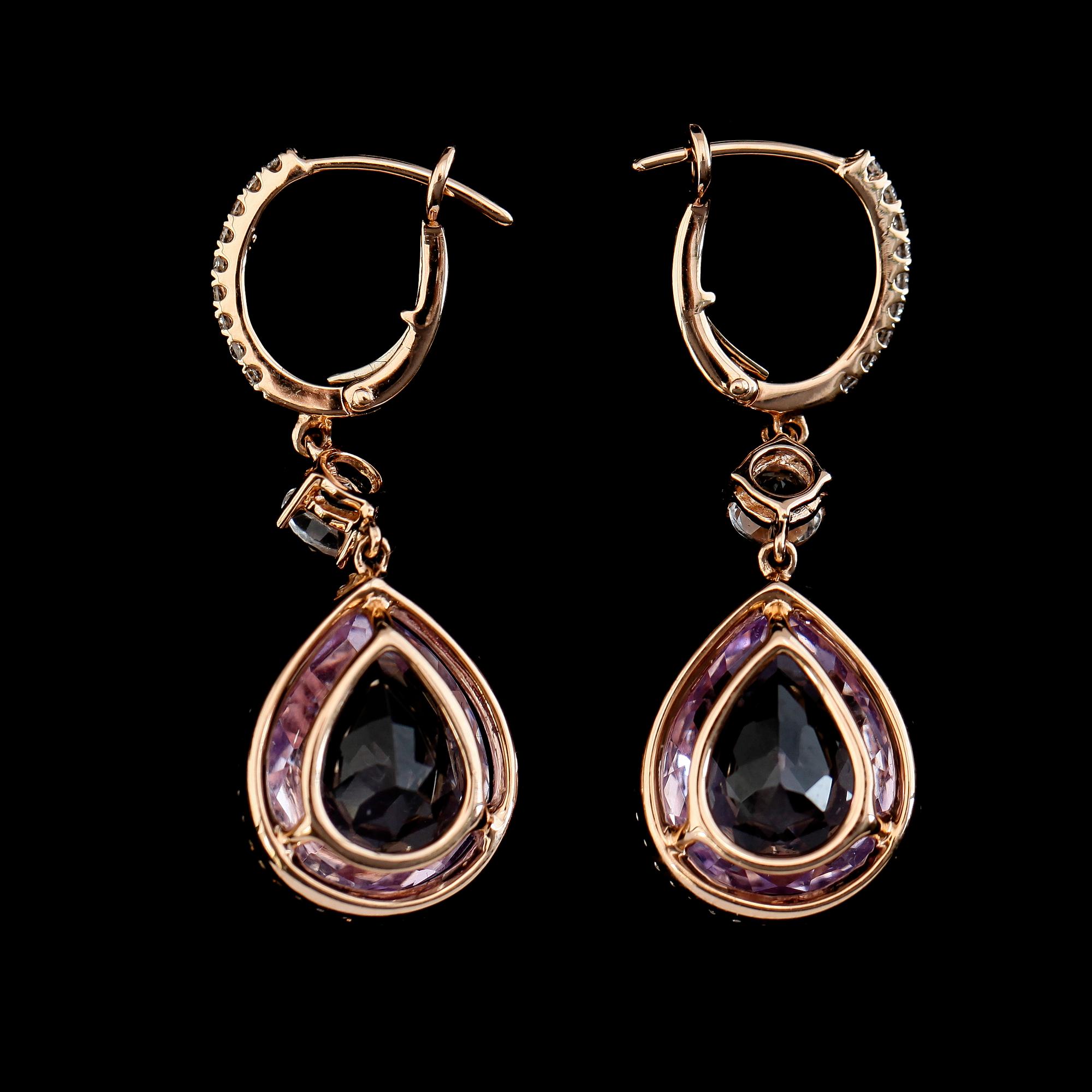 ÖRHÄNGEN, 1 par, 18K roséguld, diamanter tot ca 0.35 ct, vita topaser tot ca 0.70 ct, ametister tot ca 9.00 ct.