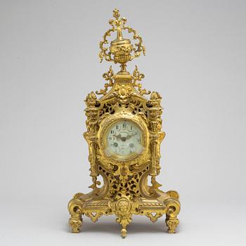 An early 20th century Louis XVI style table clock.