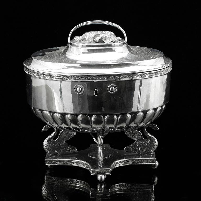 SOCKERSKRIN, silver, empire, Johan Fredrik Björnstedt, Stockholm 1820. Vikt ca 830 gram.