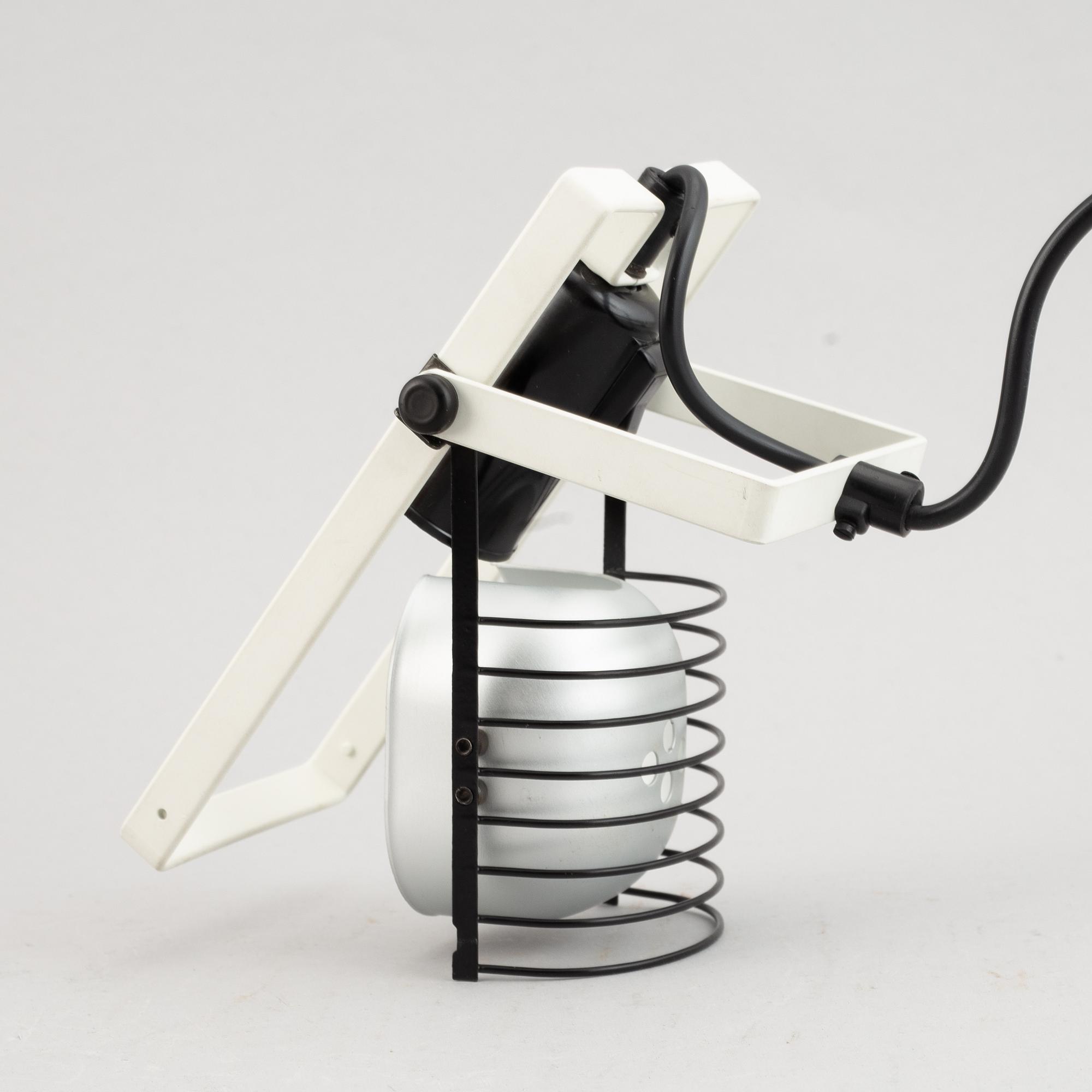 Ernesto Gismondi, a metal 'Sintesi' ceiling light for Artemide, 1980's.