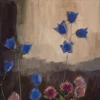 Olle Hjortzberg, Still life with blue-bells and clover.