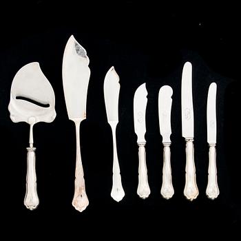 BESTICKUPPSÄTTNING, ca 185 delar, silver, "Chippendale", Kultakeskus 1930/1940-tal. Silvervikt ca 4450 g.