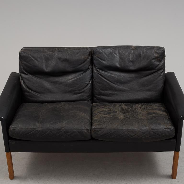 A 1950/60s Hans Olsen sofa, CS Möbler, Danmark.