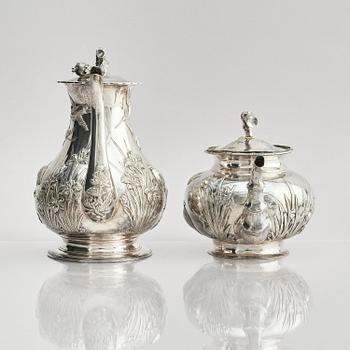 A fine Chinese Export silver tea and coffee service, Sing Fat, early 20th century.