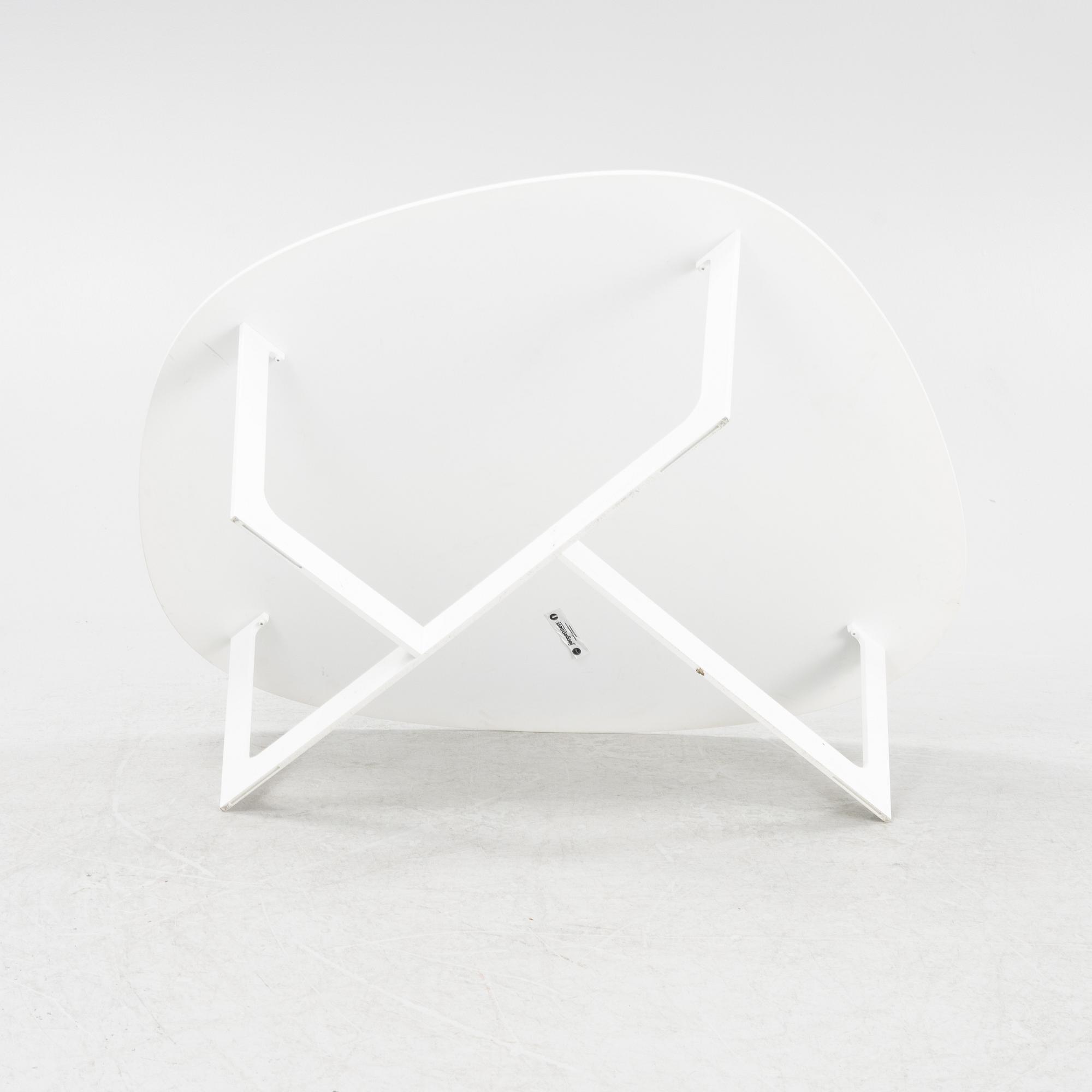 Ernst & Jensen, soffbord, "Insula", Erik Jørgensen, Danmark, 2000-tal.