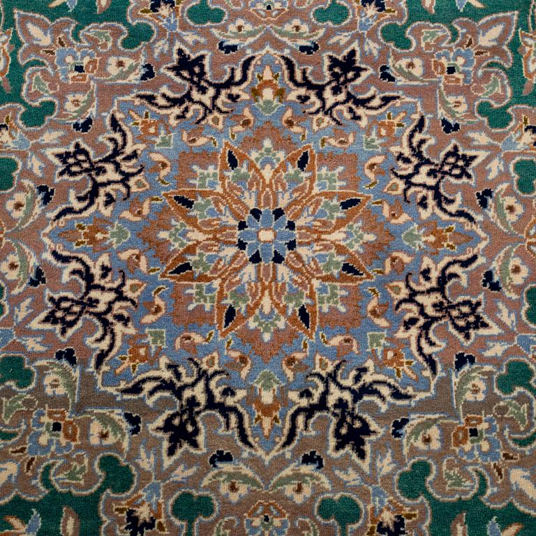 Najafabad rug, old, approximately 395x254 cm.